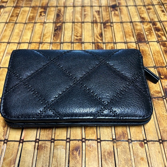 Tory Burch Willa Wallet - Picture 2 of 15